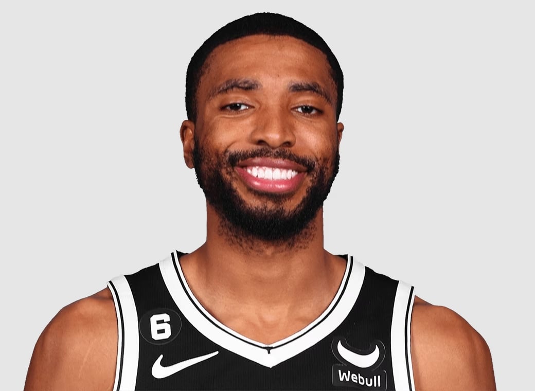 Mikal Bridges.jpg